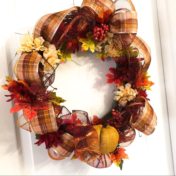 Wreath - Picture 4 of 4